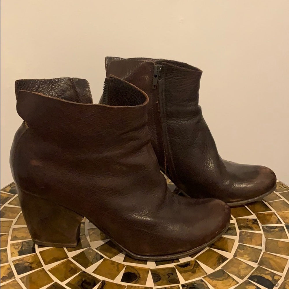 Coclico Booties - Picture 2 of 6